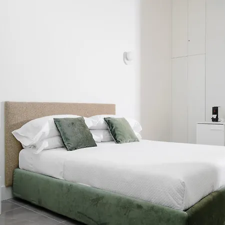 De Vivo Realty - Agatina Apartment Vico Equense